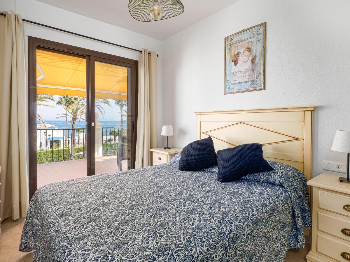Frontline Beach Apartment Marina Real 5009 มานิลบา ภายนอก รูปภาพ